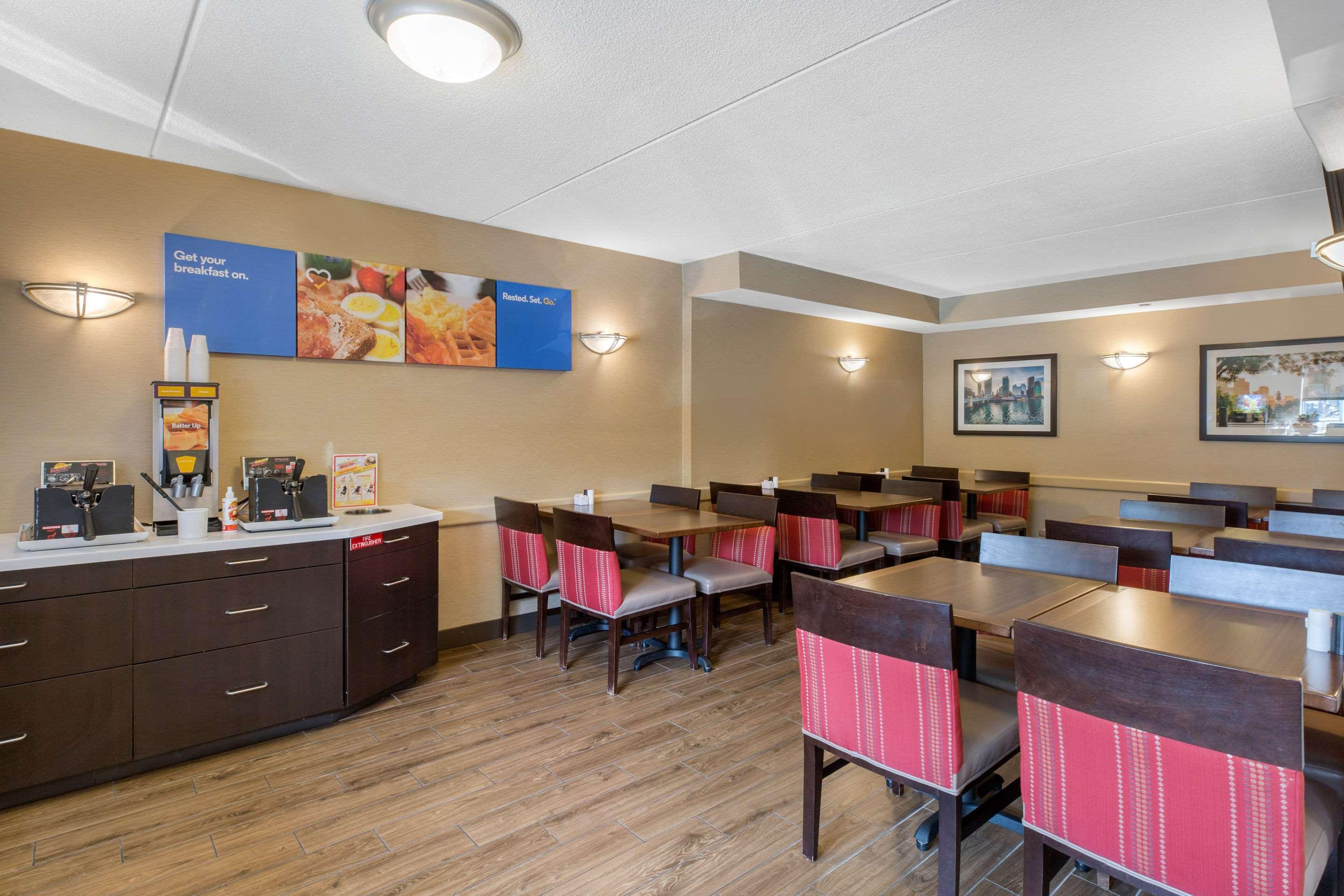 Comfort Inn Бостън Екстериор снимка