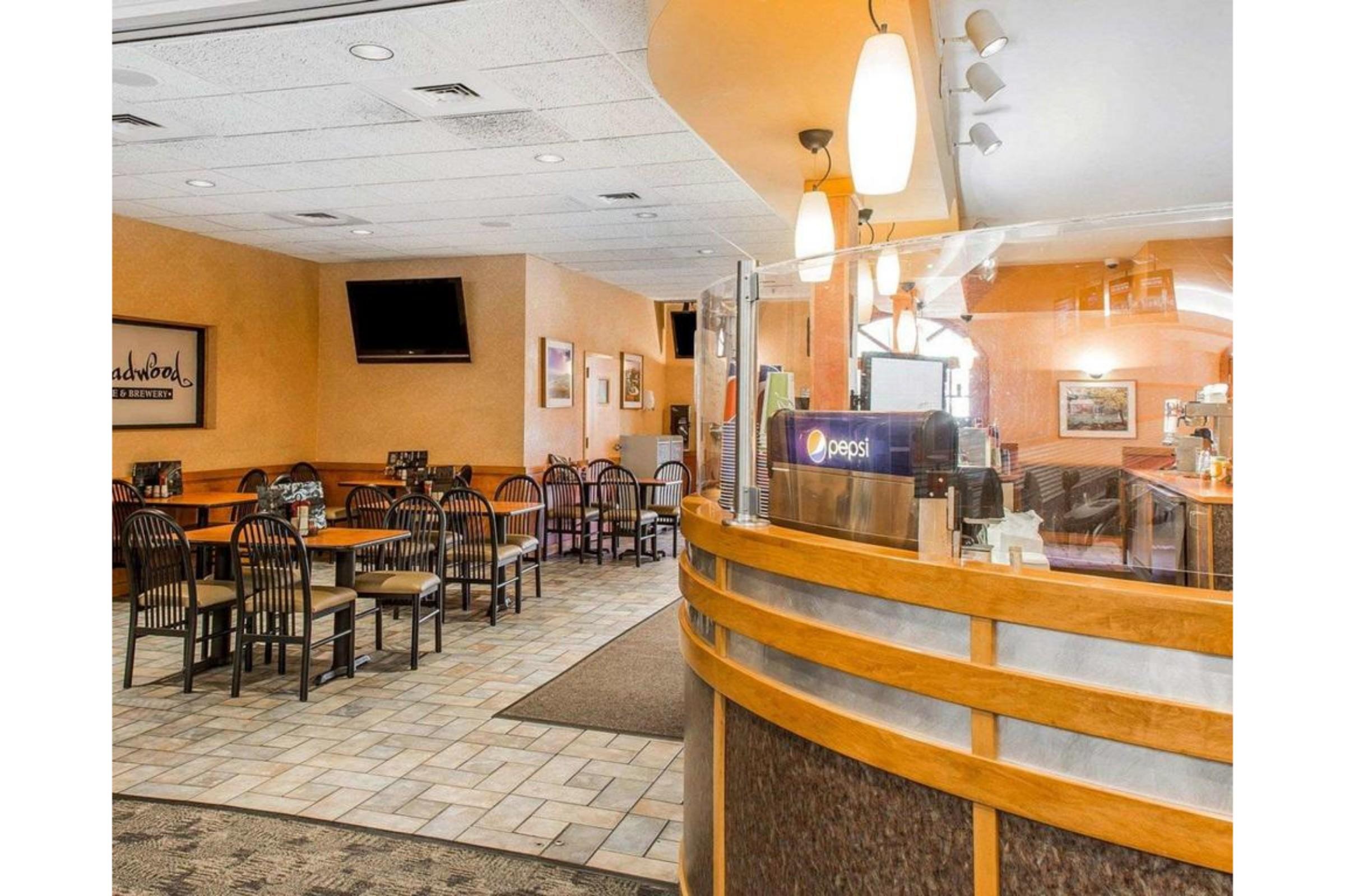 Comfort Inn Бостън Екстериор снимка