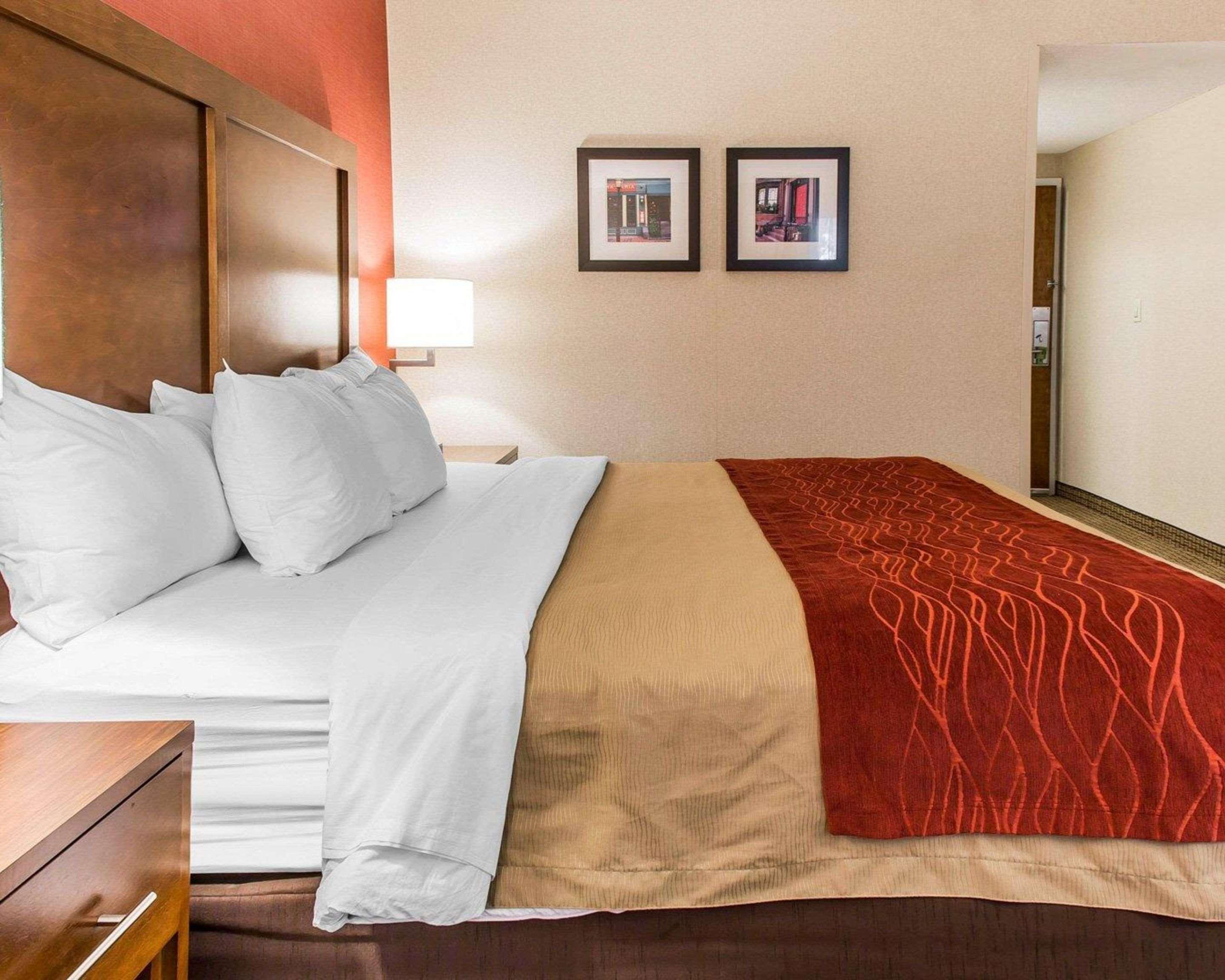 Comfort Inn Бостън Екстериор снимка