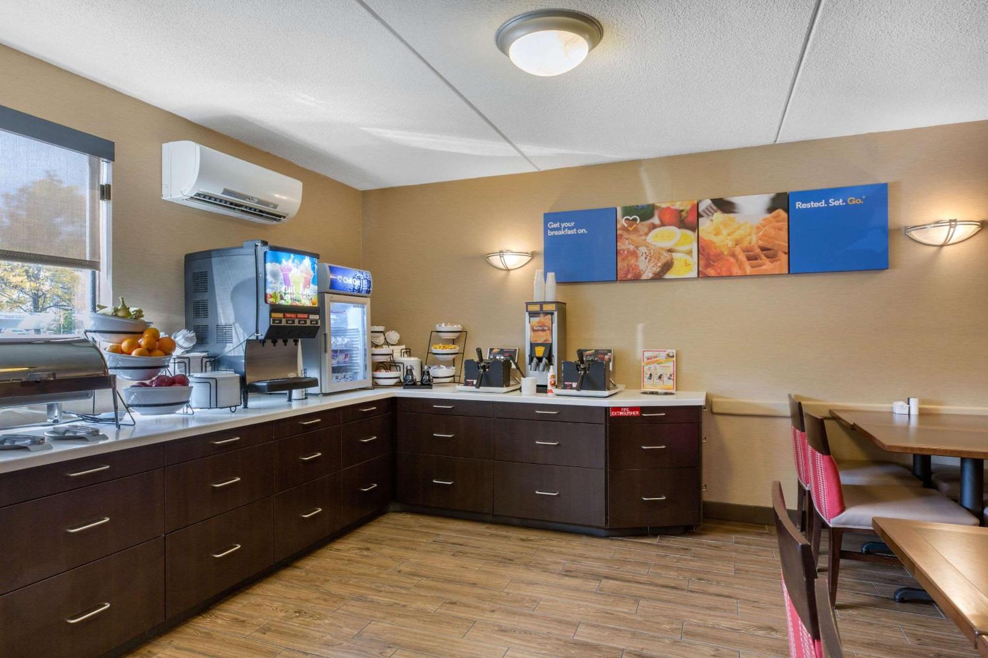 Comfort Inn Бостън Екстериор снимка