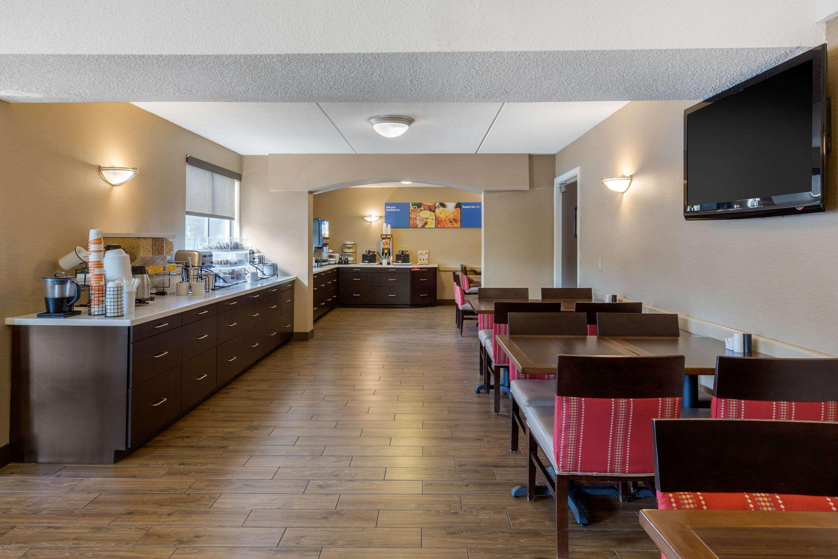 Comfort Inn Бостън Екстериор снимка